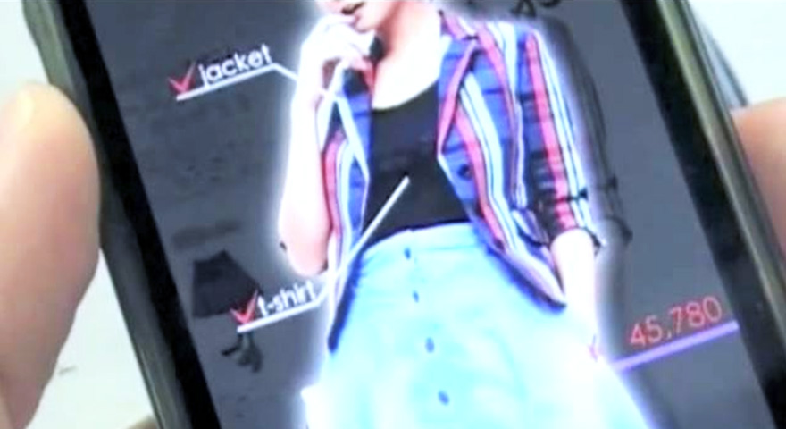 ファッション雑誌連動AR